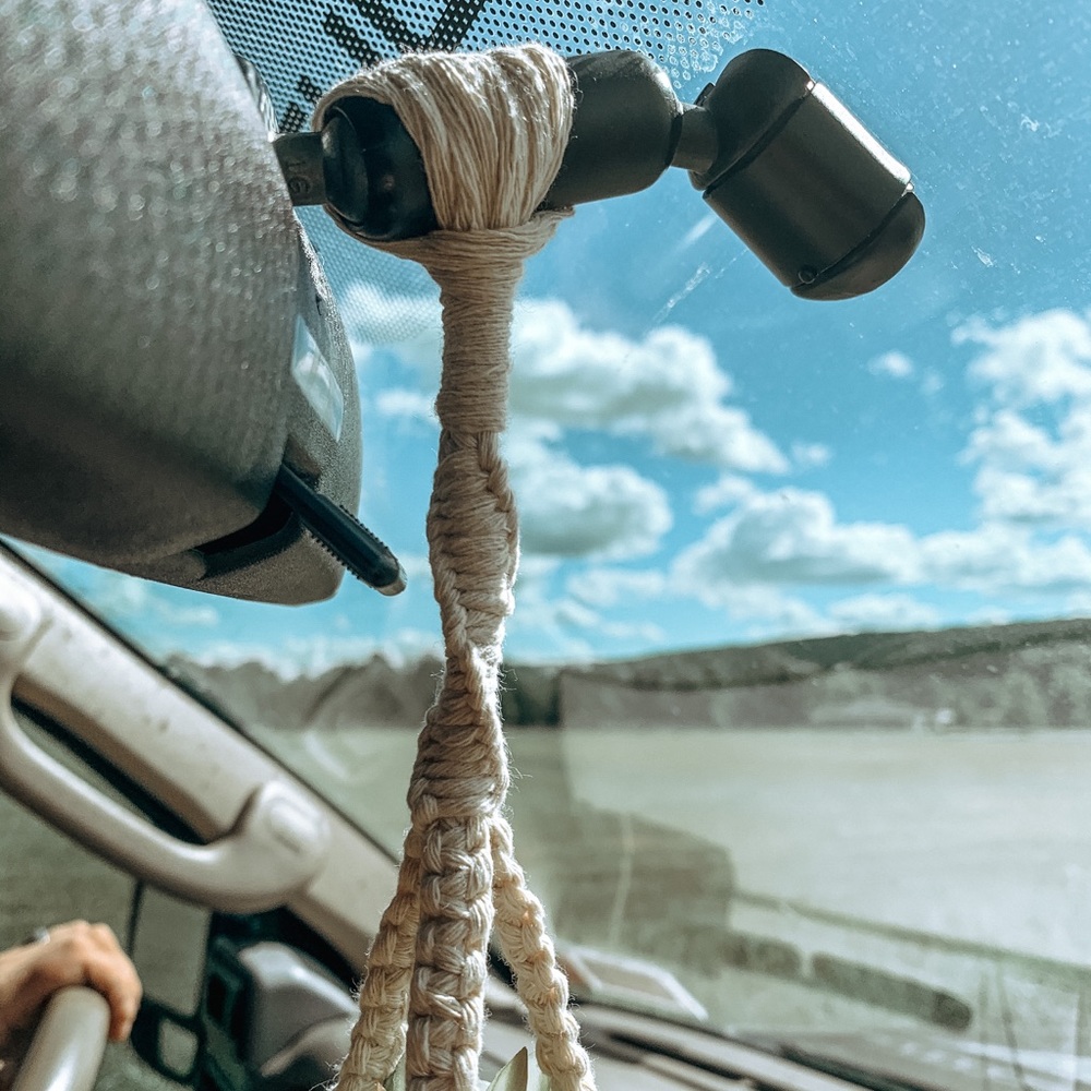 Handmade Mini Macrame Rearview Mirror Plant Hanger - Picture 5 of 8